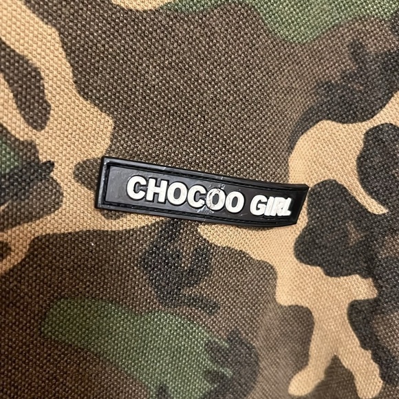 Chocolate camo shirt - women’s XS - Chocoo Girl - Picture 3 of 5